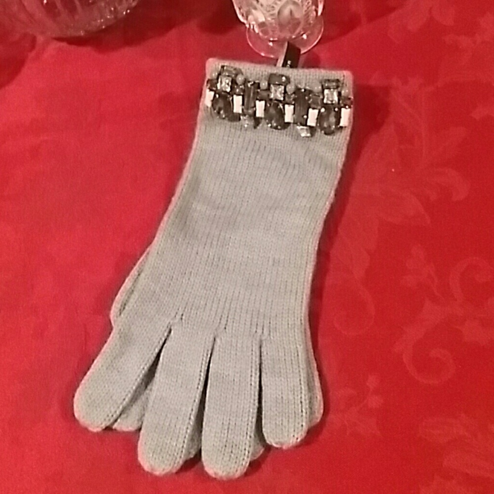 Ann Taylor embellished grey knit gloves